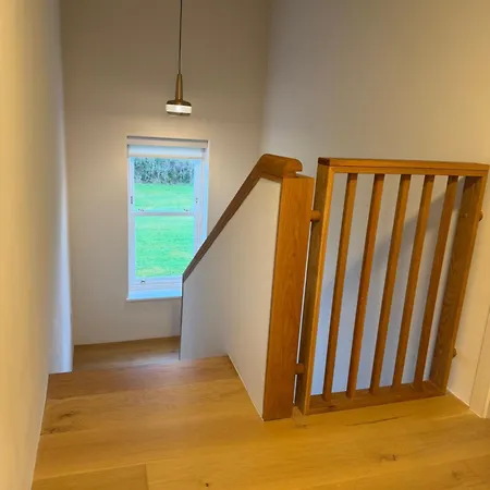 Cluain Alainn Nyaraló Cashel